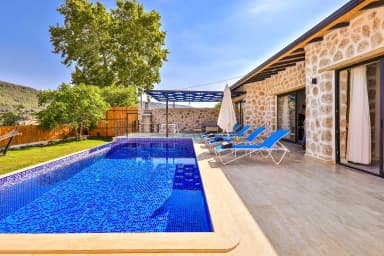 Villa Çınar Korunaklı Havuz 56