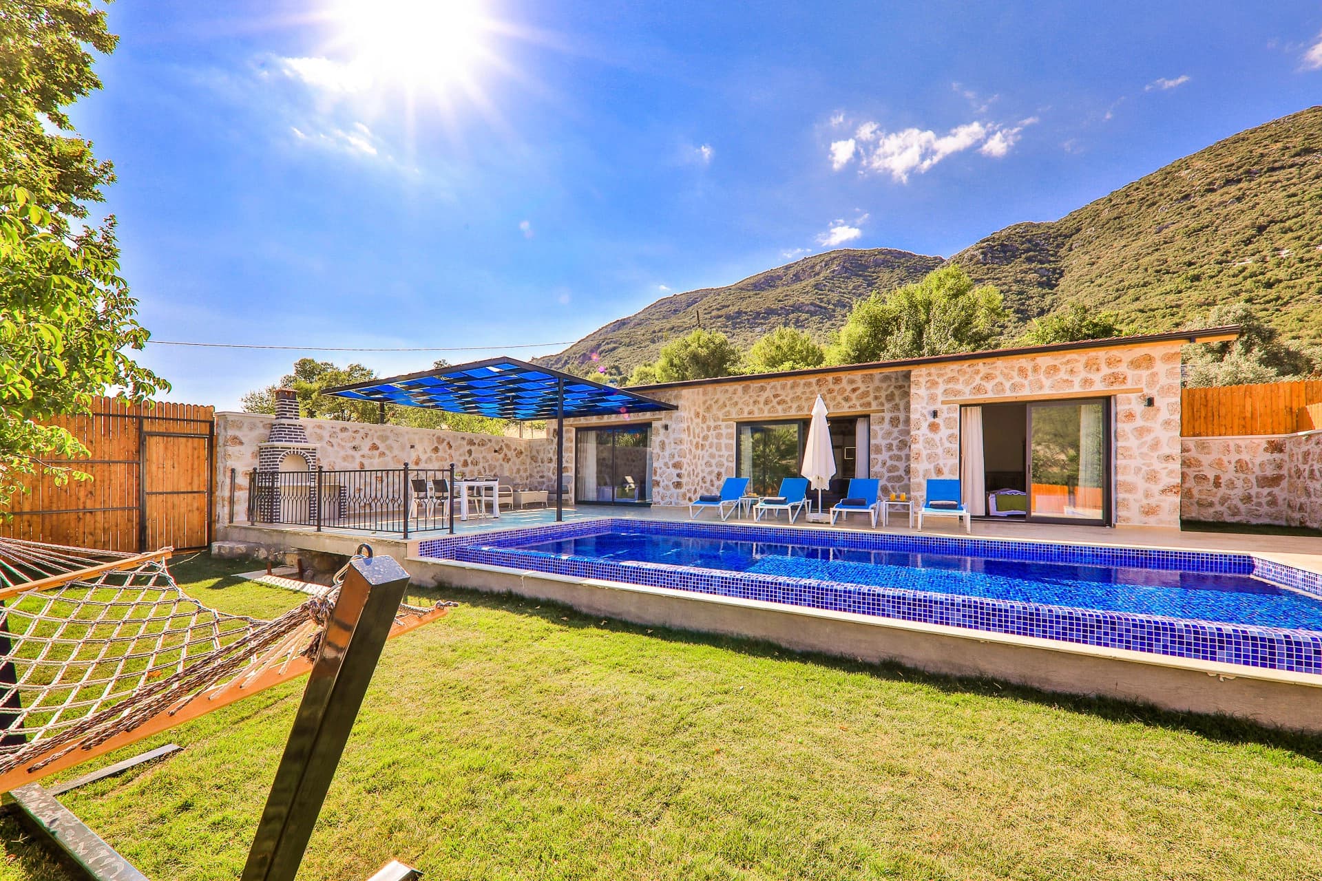 Villa Çınar Sarıbelen 15