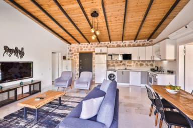 Villa Çınar Korunaklı Havuz 78