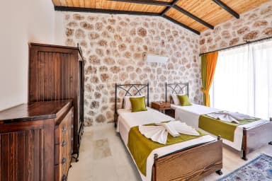 Villa Çınar Korunaklı Havuz 72