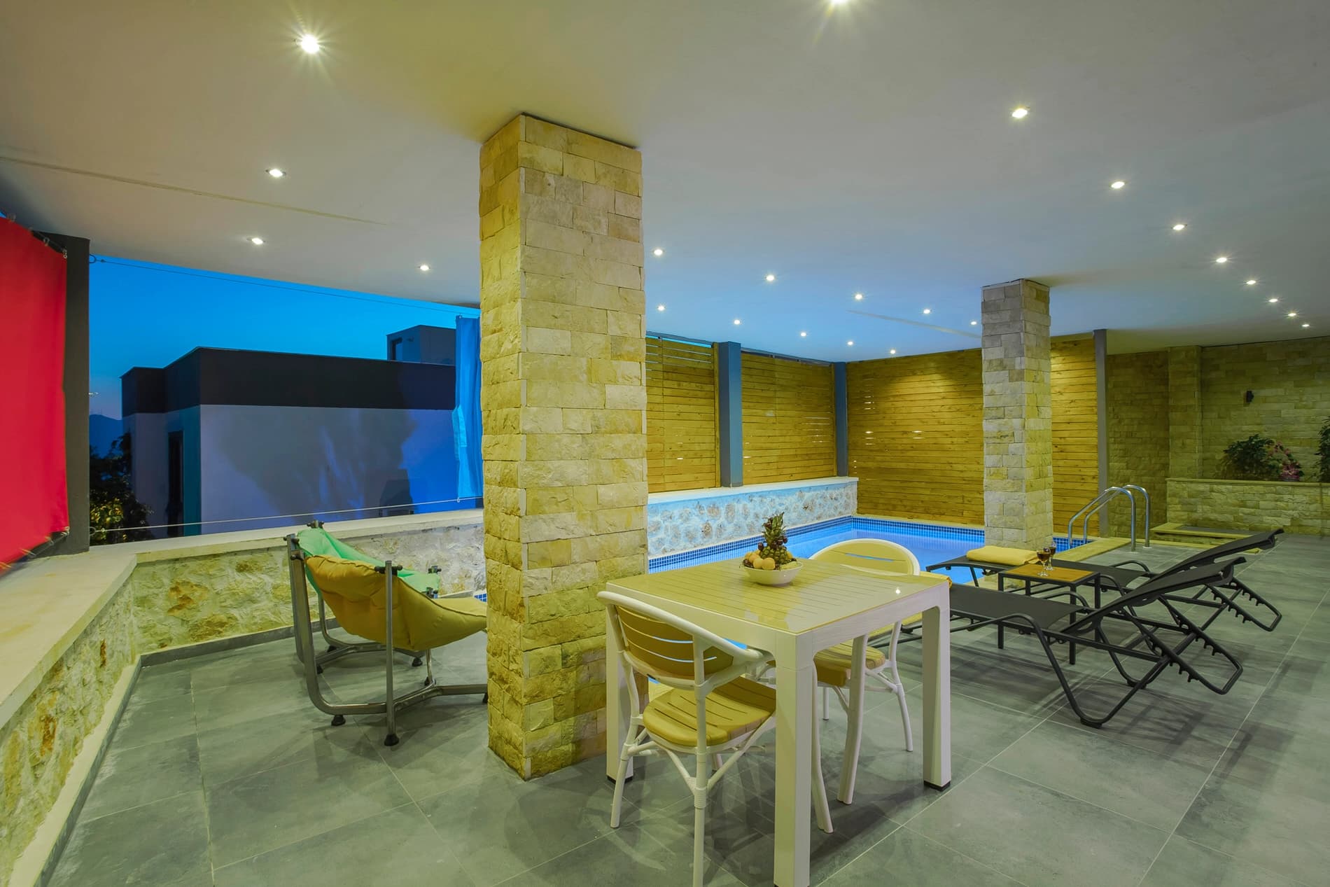 Villa Tarz Korunaklı Havuz 55