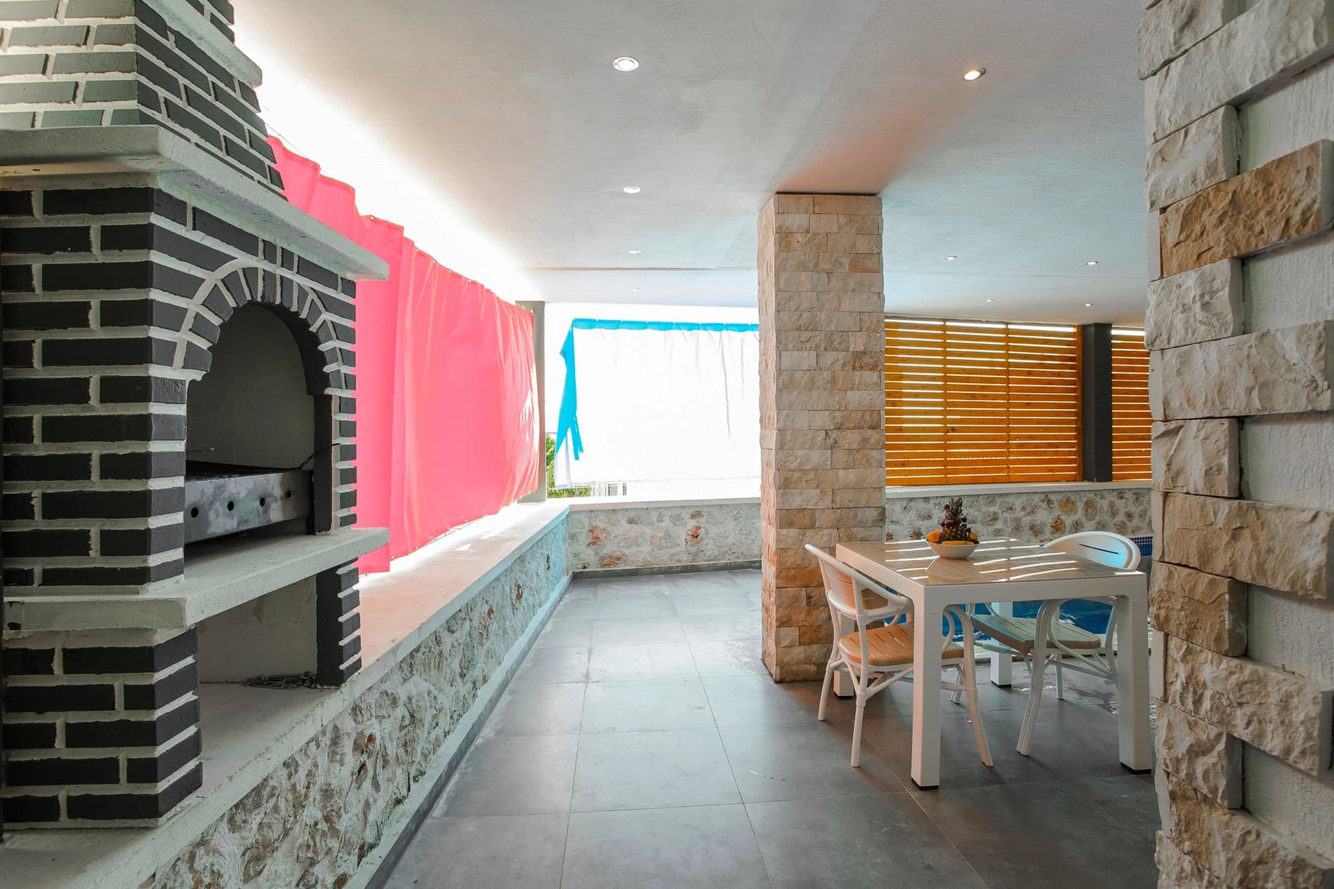 Villa Tarz Korunaklı Havuz 21