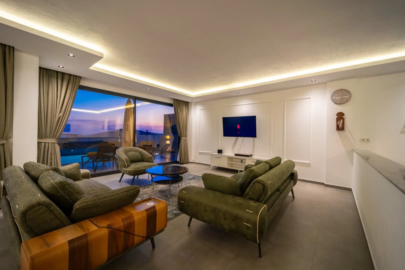 Villa Kaya Royal Korunaklı Havuz 97