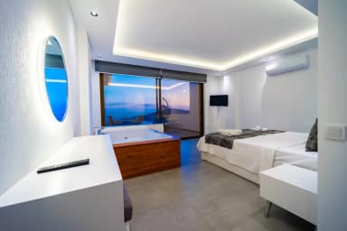 Villa Kaya Royal Korunaklı Havuz 15