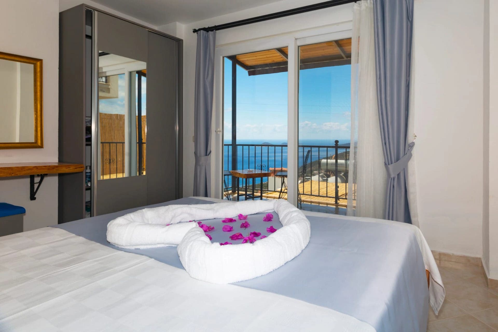 Villa Ardıç Özel Havuzlu 24