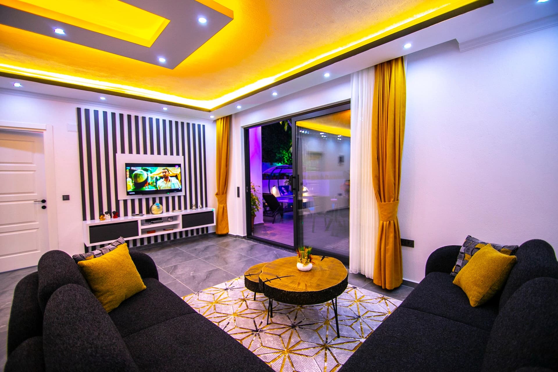 Villa Opuntia Korunaklı Havuz 24