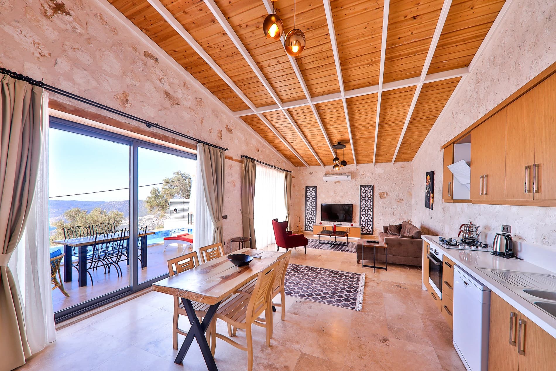 Villa Alaca Isıtmalı Havuz 70