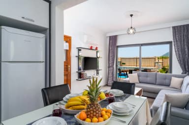 Villa Samyeli Korunaklı Havuz 80