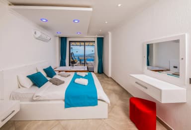 Villa Demir Korunaklı Havuz 50