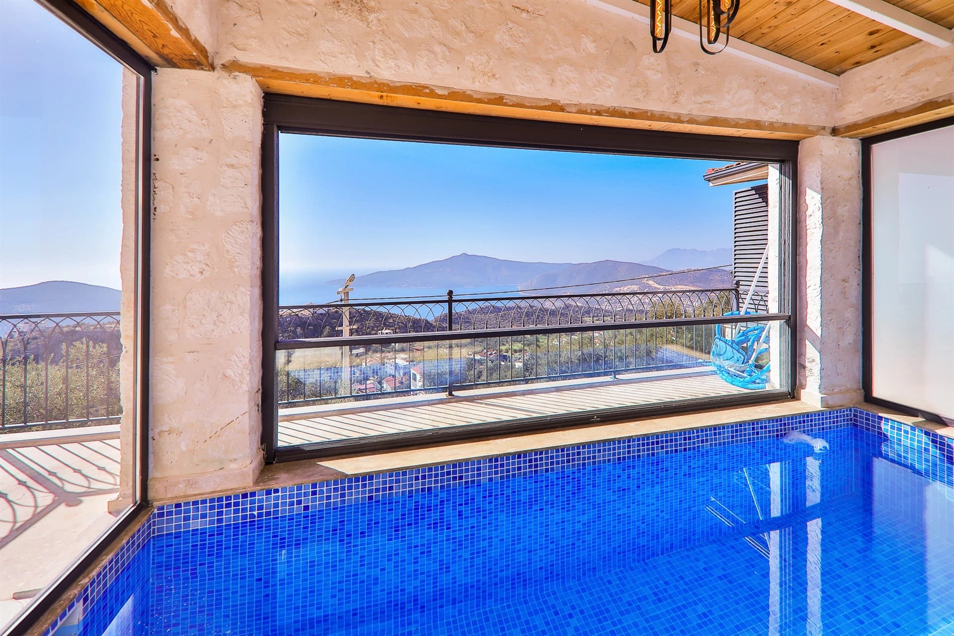 Villa Ruj Korunaklı Havuz 90