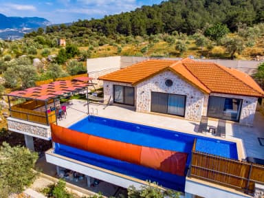 Villa Gemicik Korunaklı Havuz 38