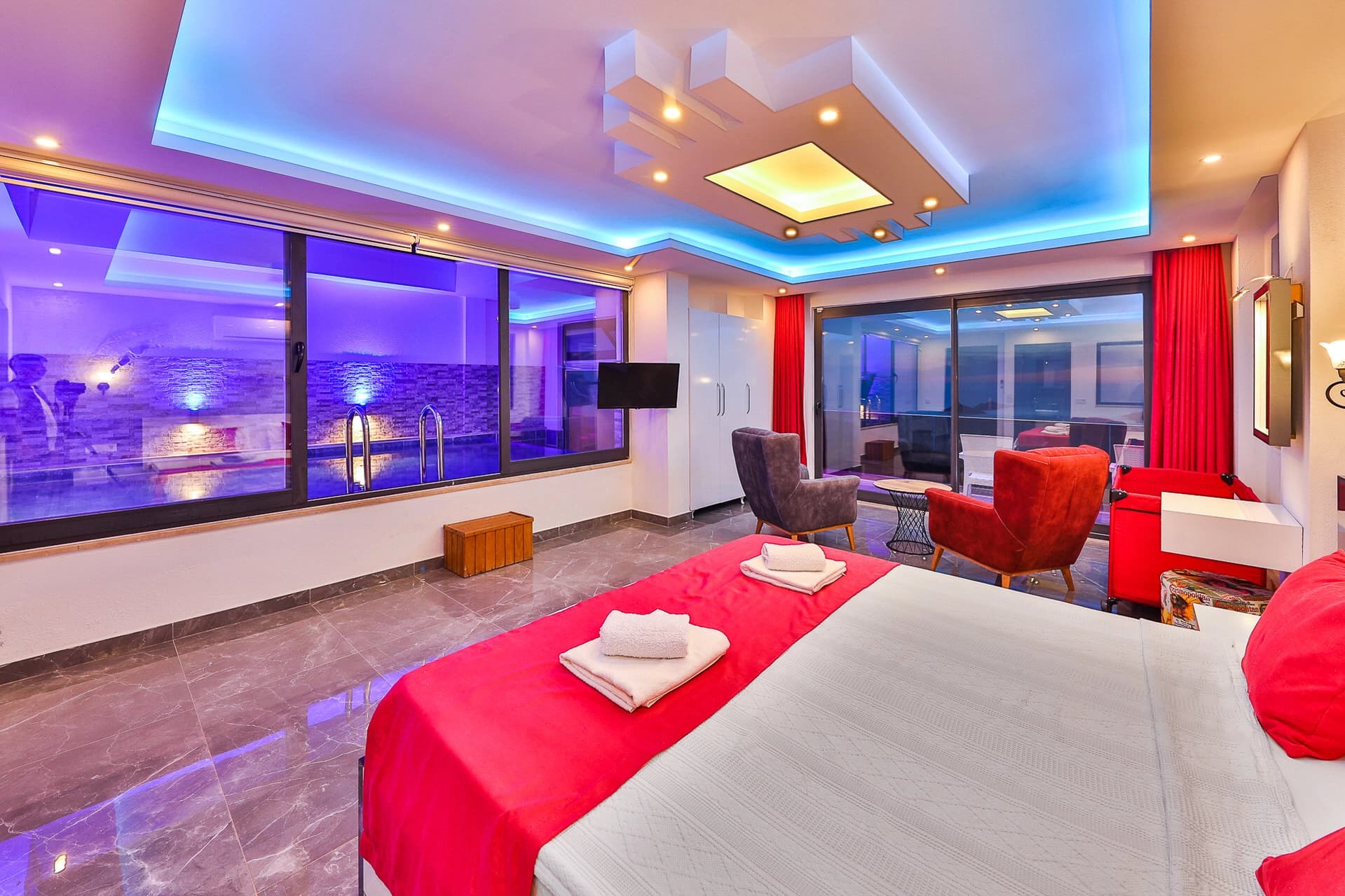 Villa Zeugma Korunaklı Havuz 31