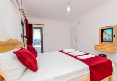 Villa Seboş Korunaklı Havuz 66