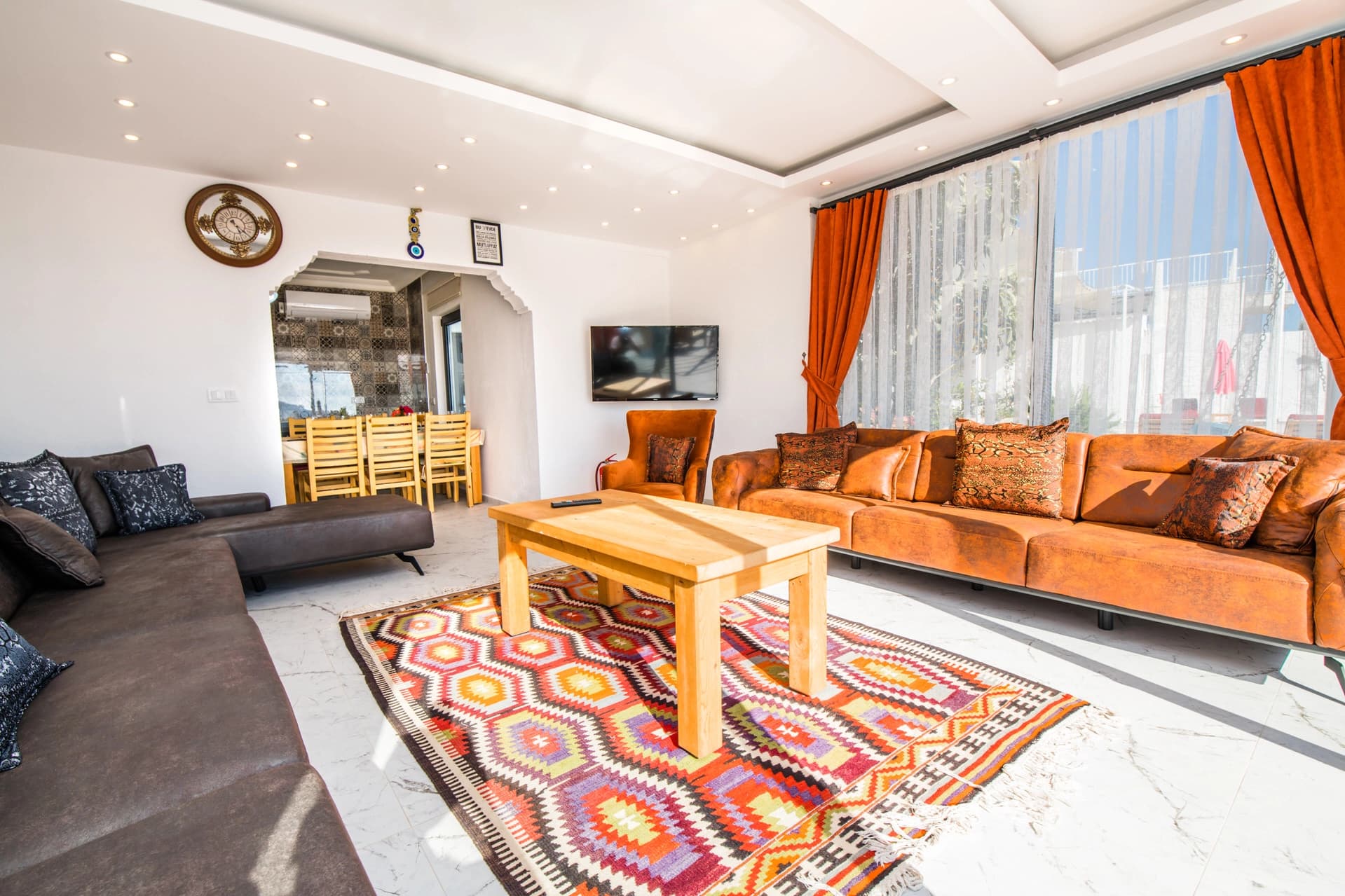 Villa Seboş Korunaklı Havuz 92