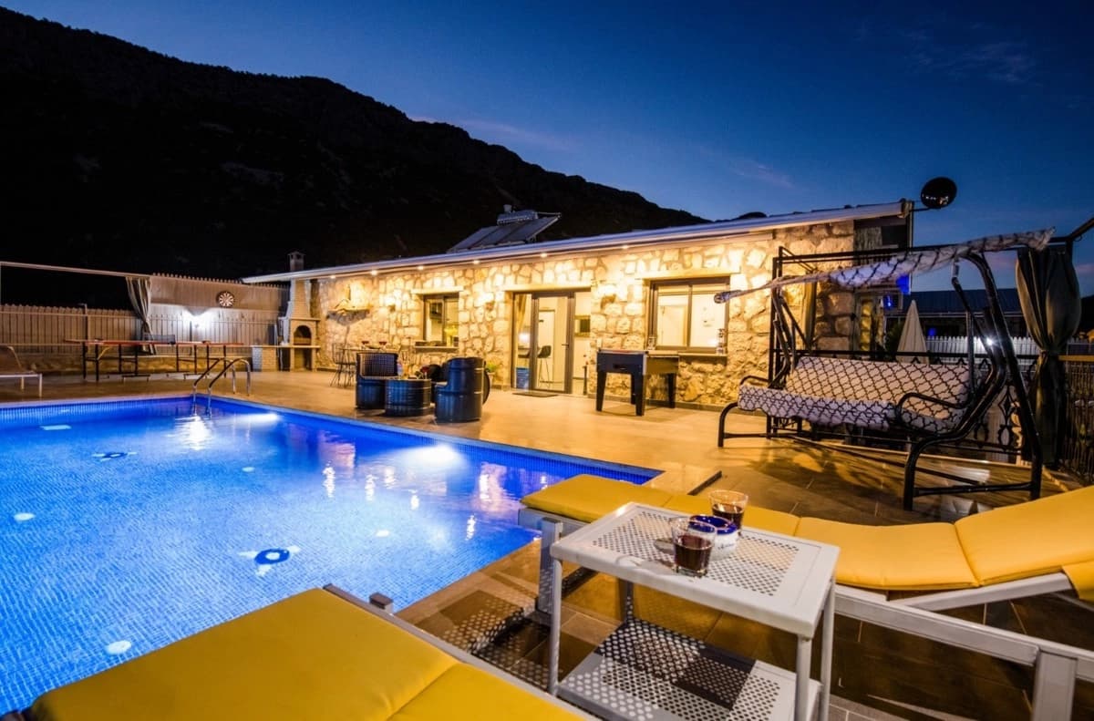 Villa Mavi Boncuk Bezirgan 83