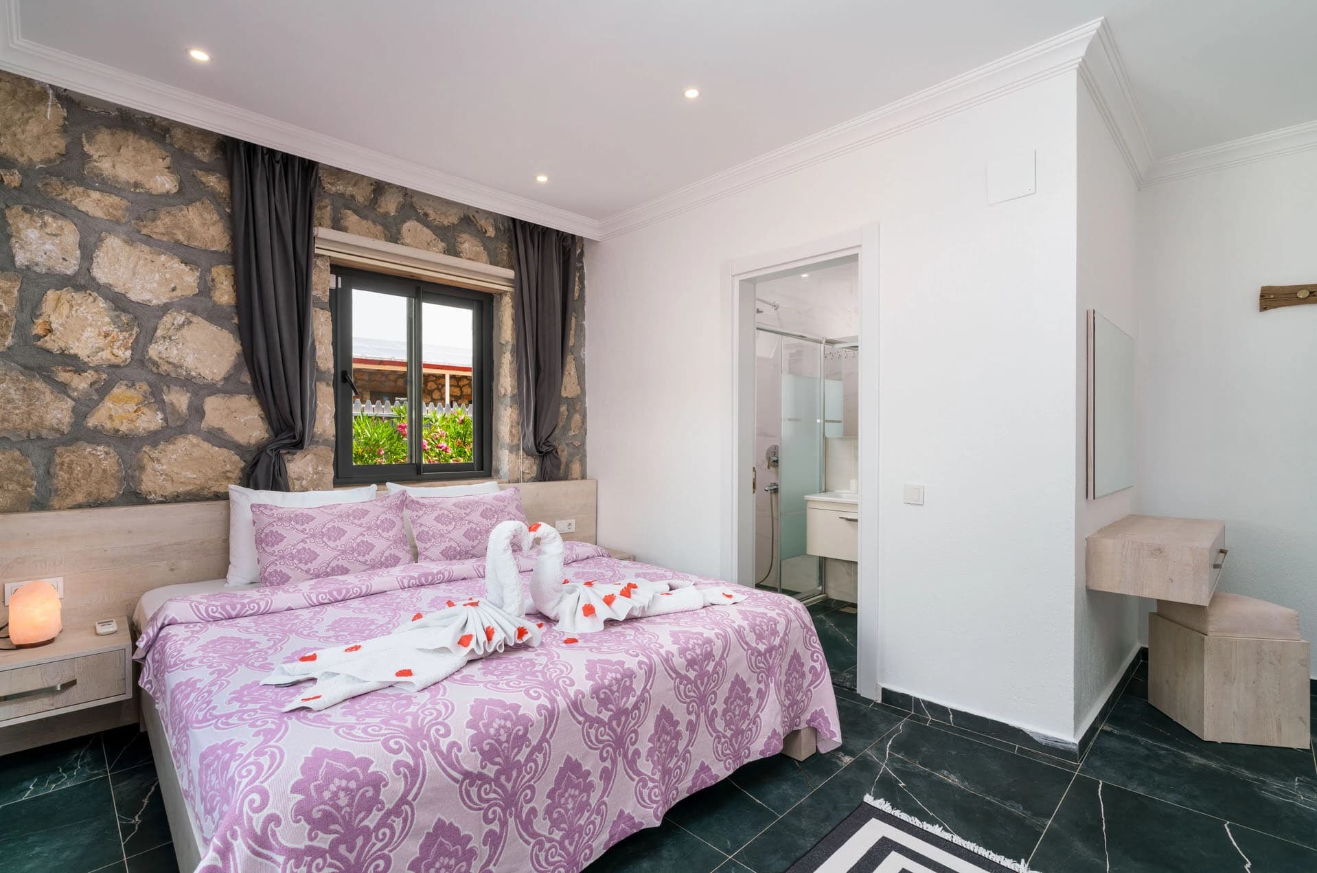 Villa Mavi Boncuk Korunaklı Havuz 50