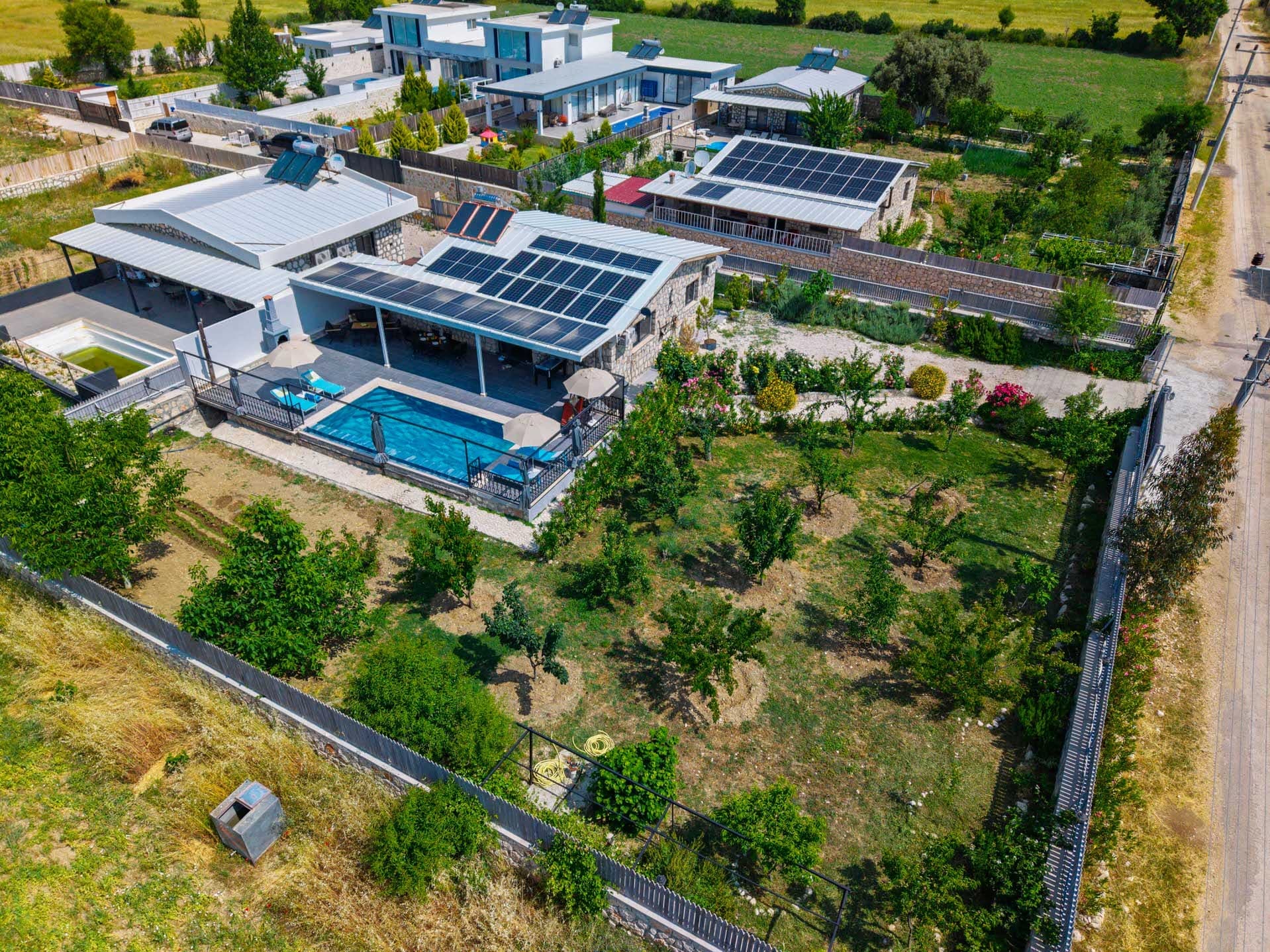 Villa Mavi Boncuk Korunaklı Havuz 42