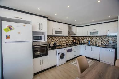 Villa Dadaş Korunaklı Havuz 84