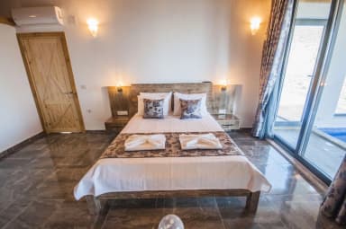 Villa Achyle Korunaklı Havuz 25