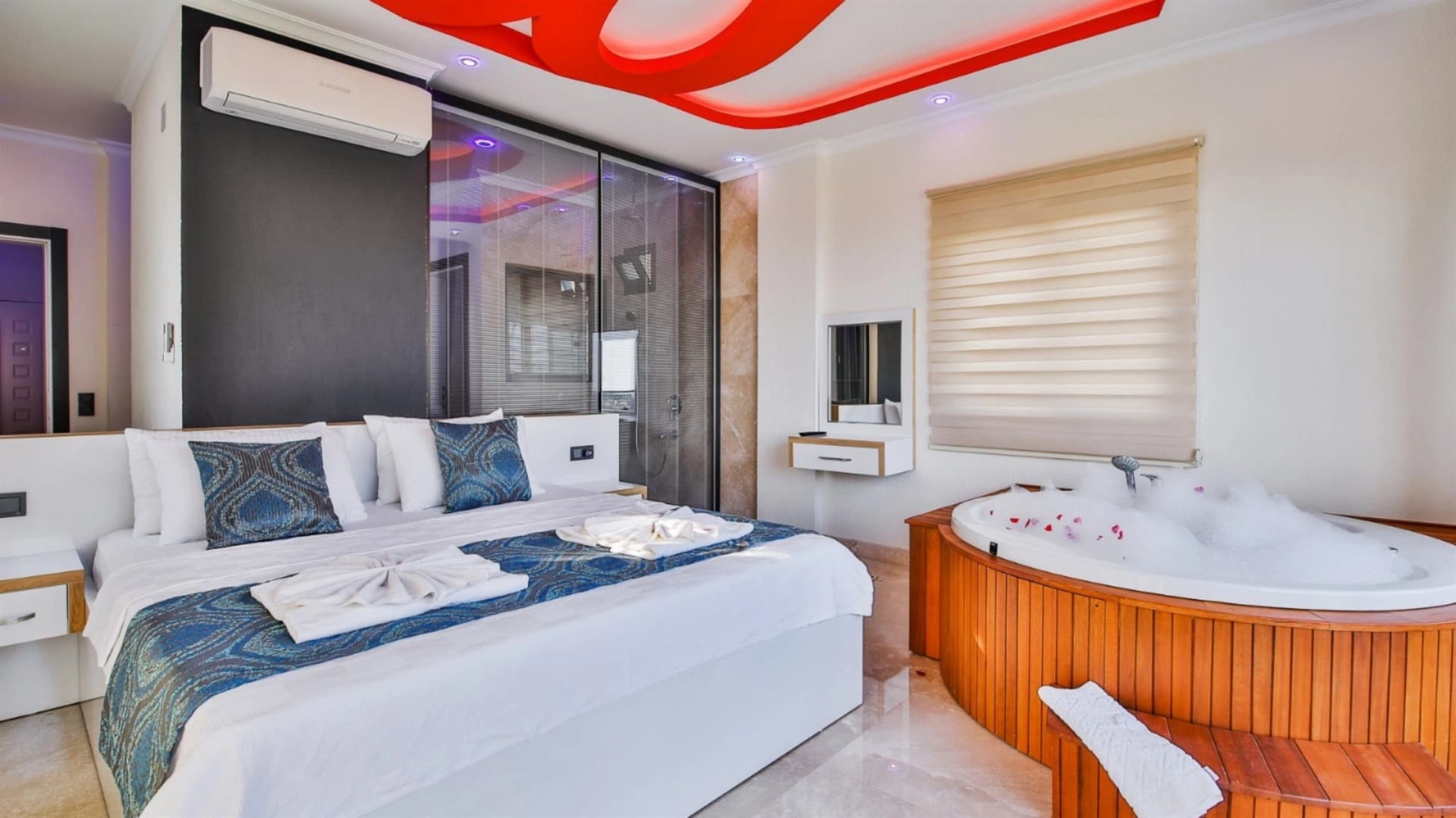 Villa Dilek Korunaklı Havuz 78