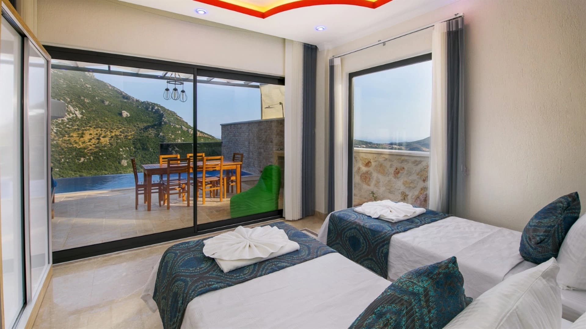 Villa Dilek Korunaklı Havuz 16