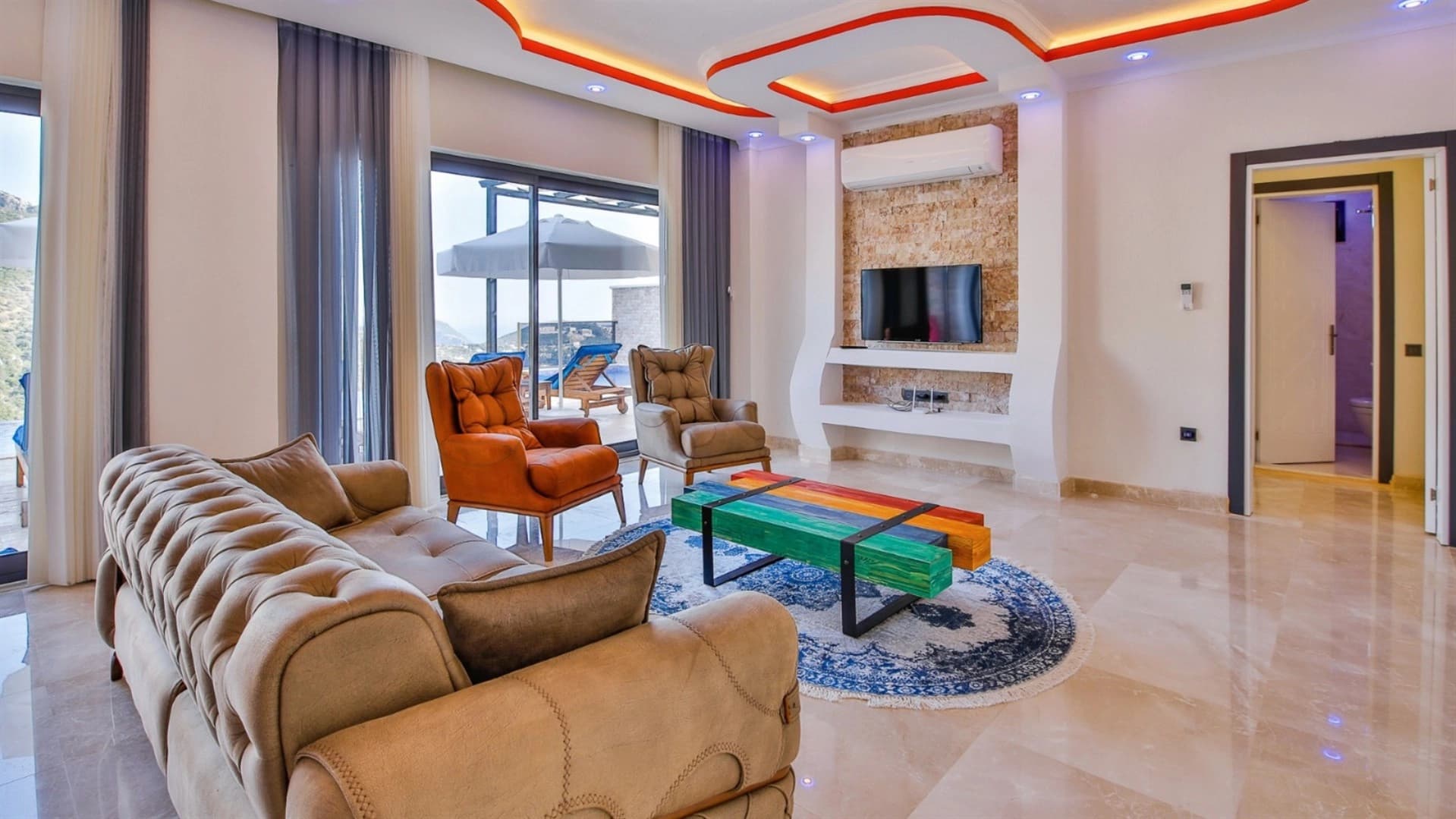 Villa Dilek Korunaklı Havuz 98