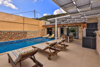 Villa Zakkum İslamlar 22