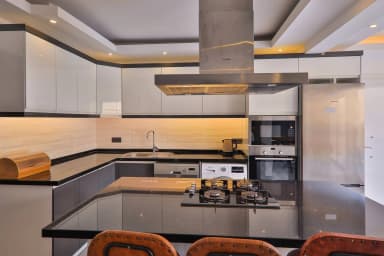 Villa Zakkum Korunaklı Havuz 43