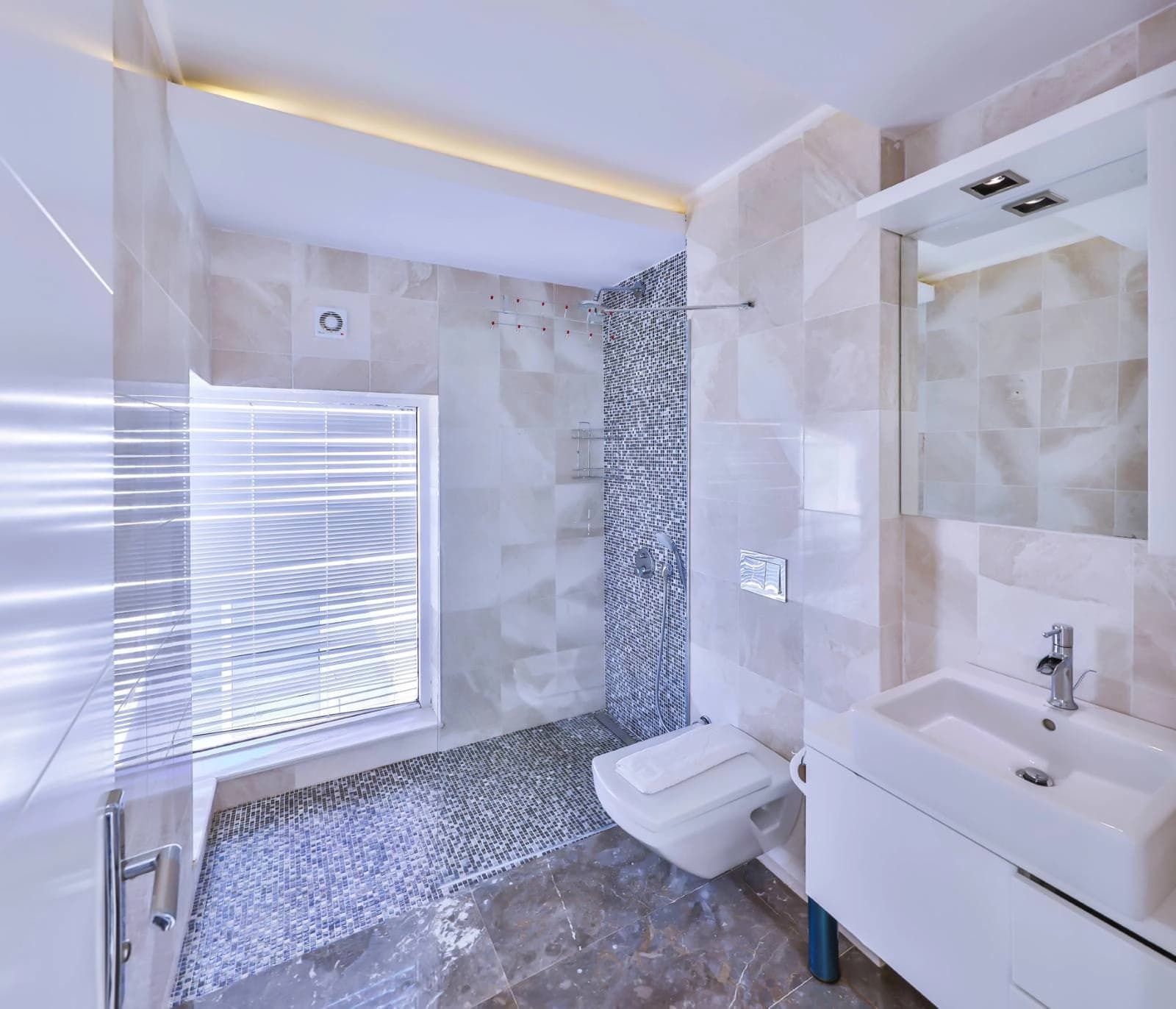 Villa Hill Side 2 Özel Havuzlu 70