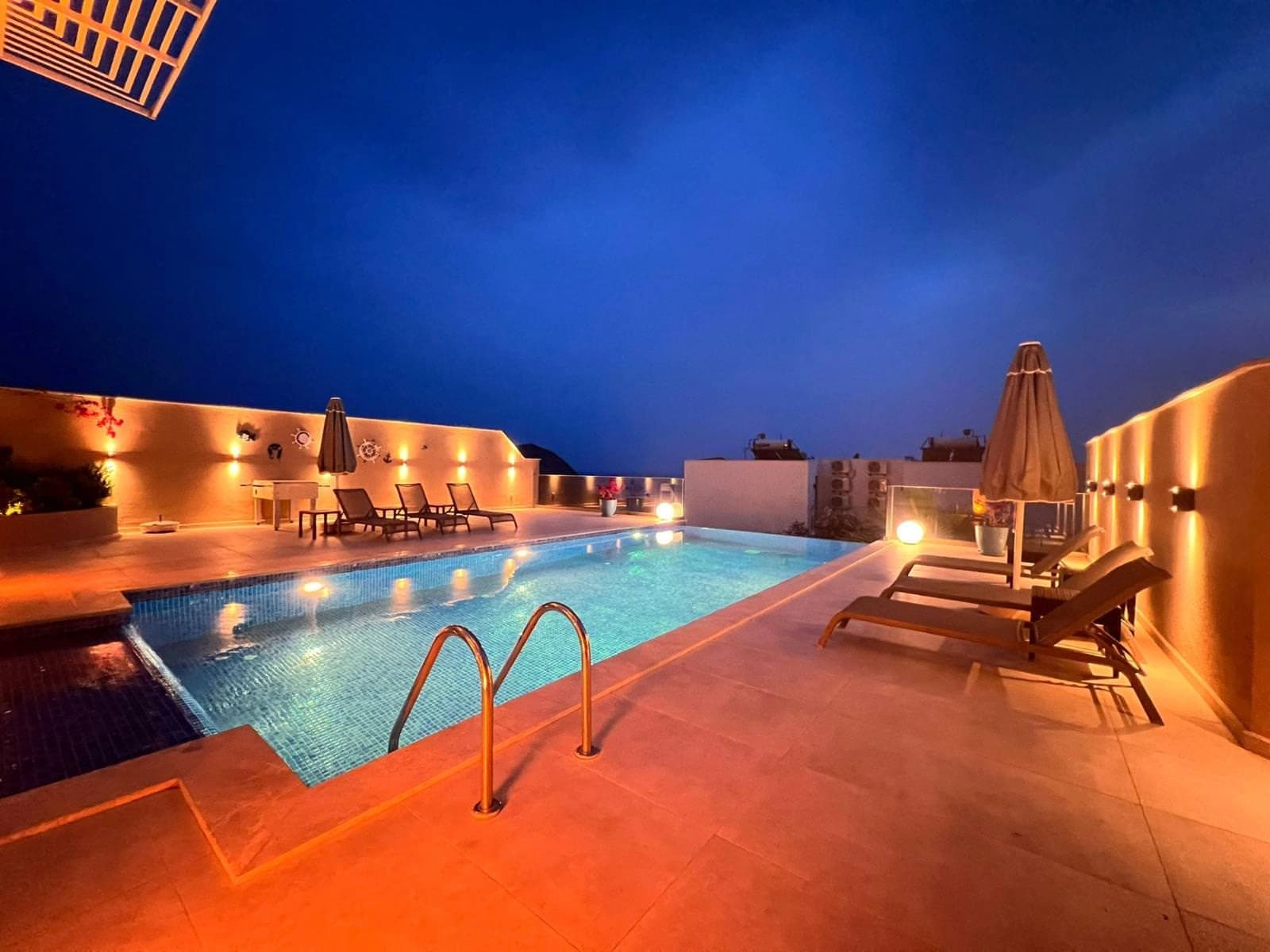 Villa Hill Side 2 Tatil Villası 34