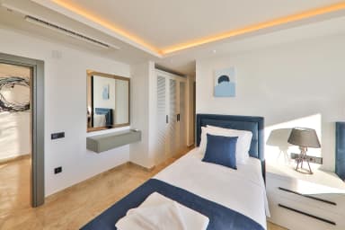 Villa Azure 2 Korunaklı Havuz 12
