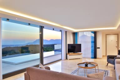 Villa Azure 2 Korunaklı Havuz 52