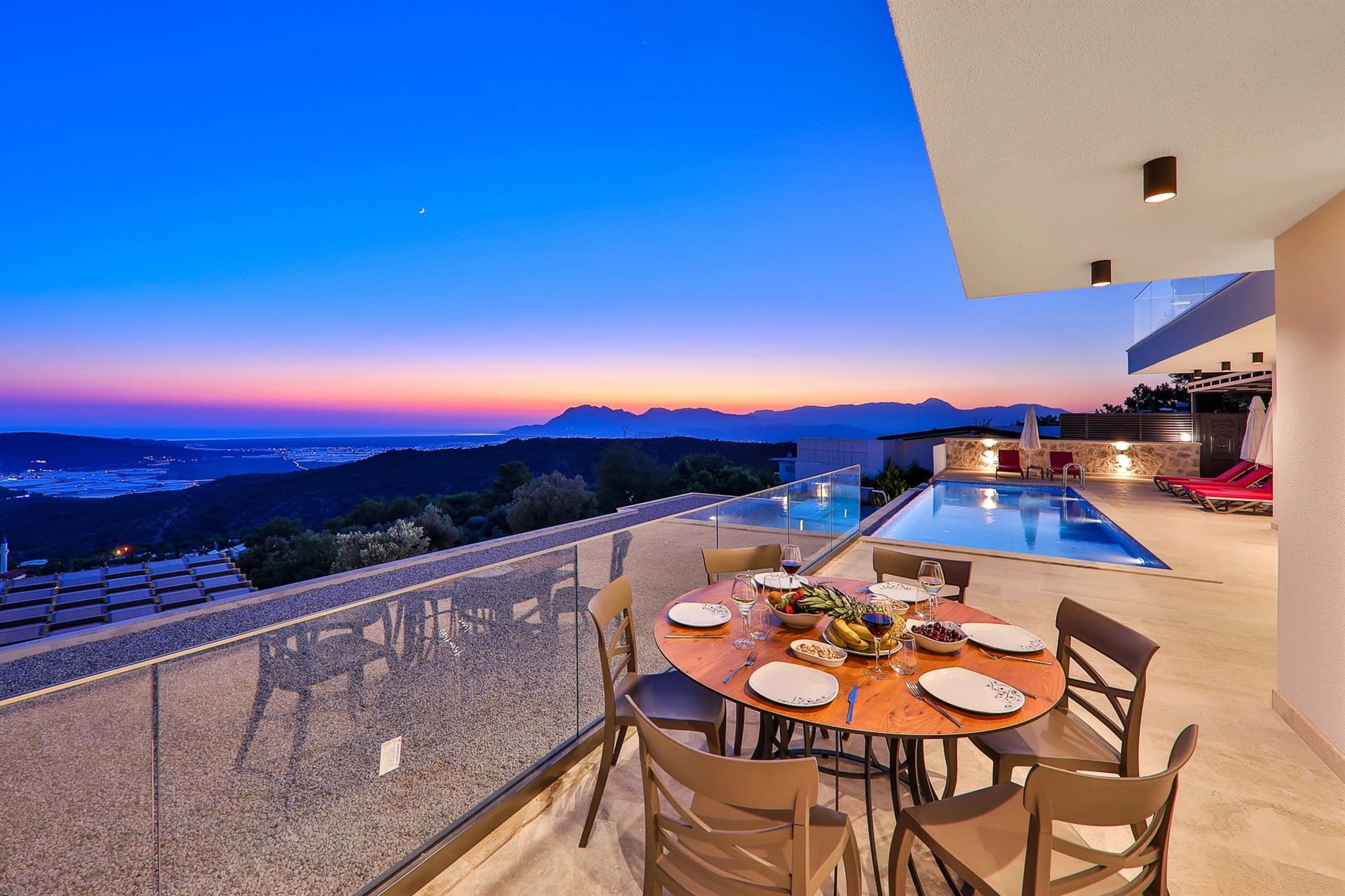 Villa Azure 2 Korunaklı Havuz 24