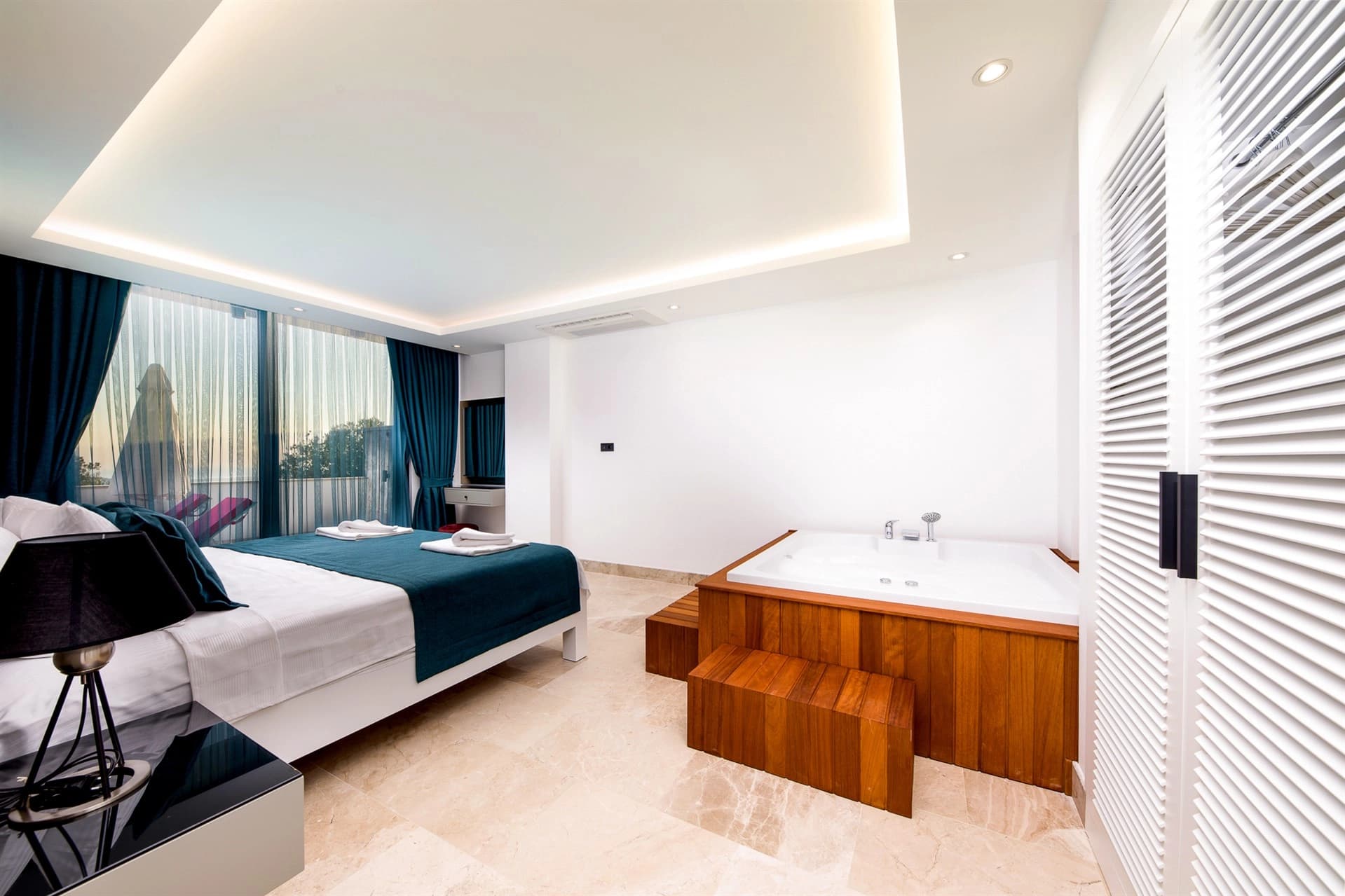 Villa Azure Korunaklı Havuz 64