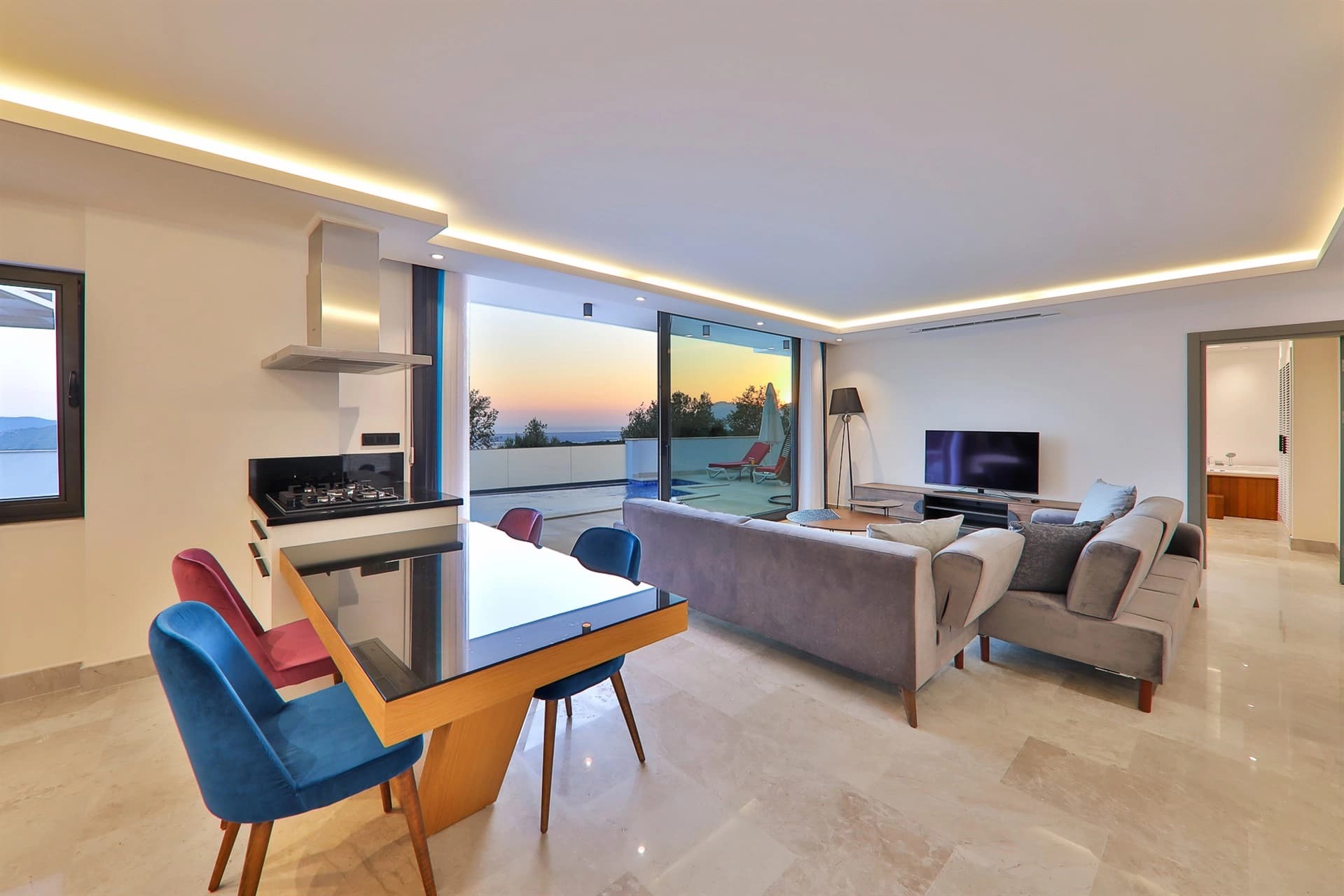 Villa Azure Korunaklı Havuz 36