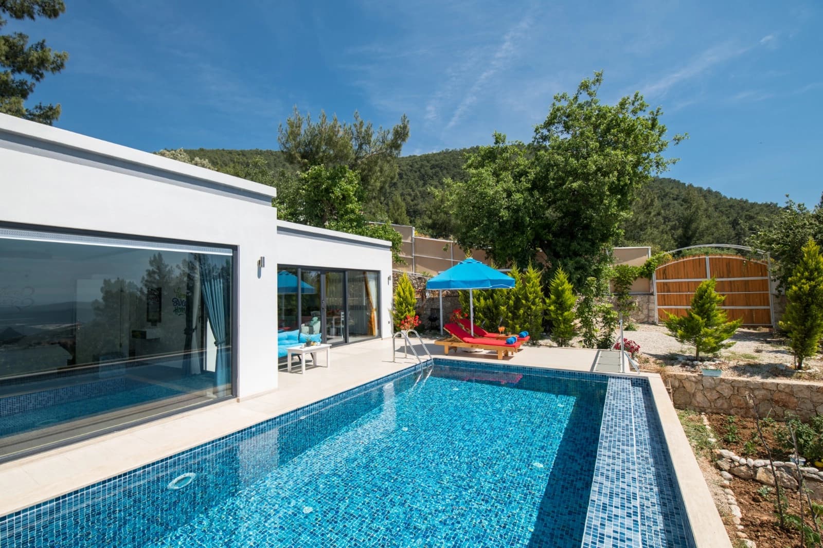 Villa Romeo Korunaklı Havuz 56