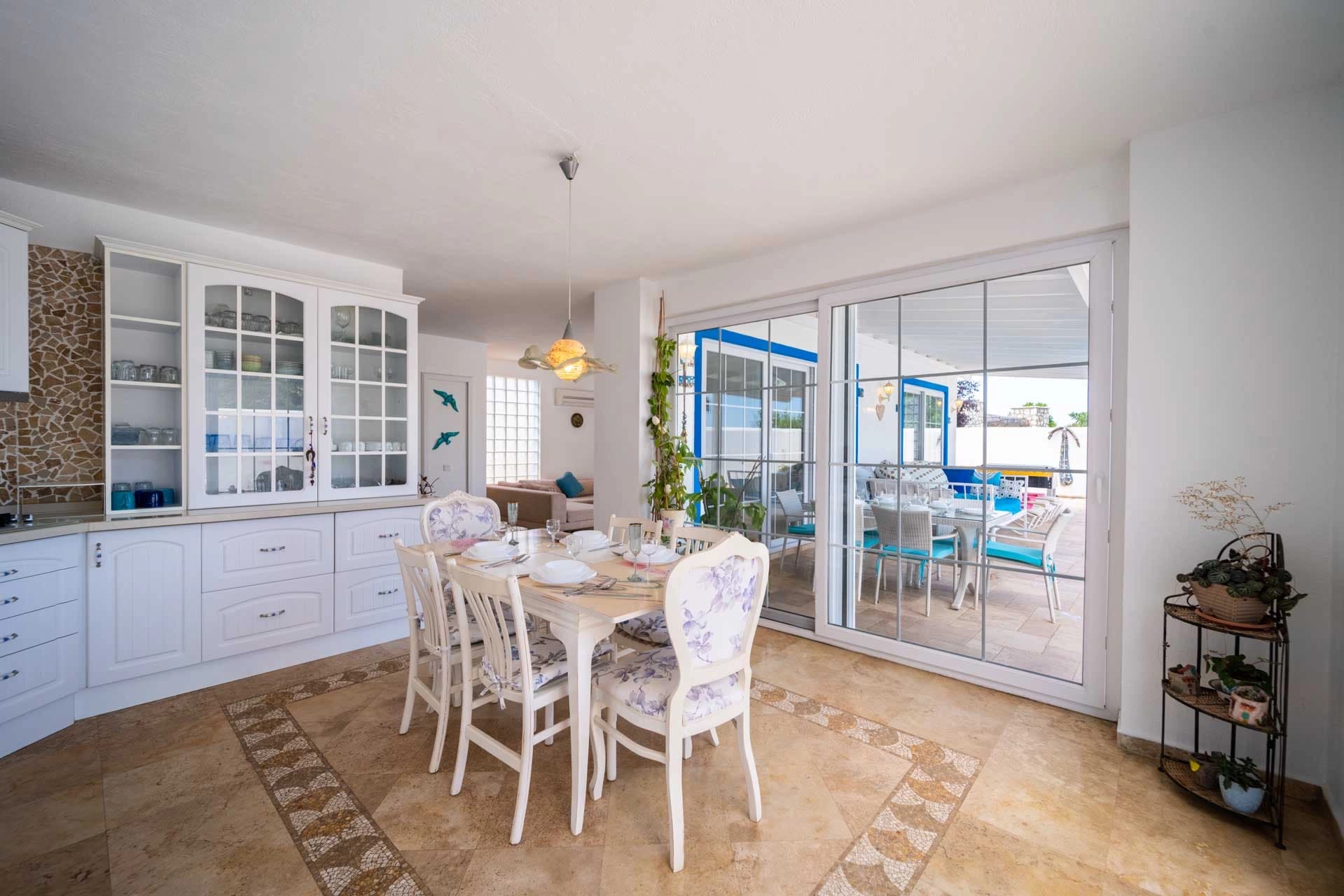 Villa Rana Evi Korunaklı Havuz 67