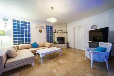 Villa Rana Evi Korunaklı Havuz 95