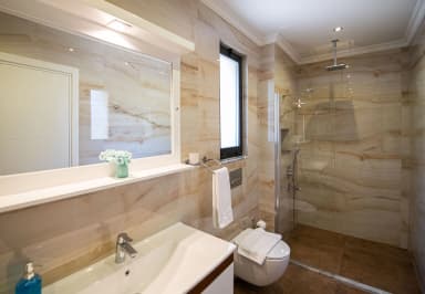 Villa Mert Korunaklı Havuz 93