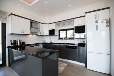 Villa Mert Korunaklı Havuz 91