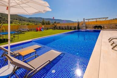 Villa Korsan Korunaklı Havuz 57