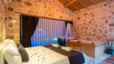 Villa Anka Sarıbelen Korunaklı Havuz 53