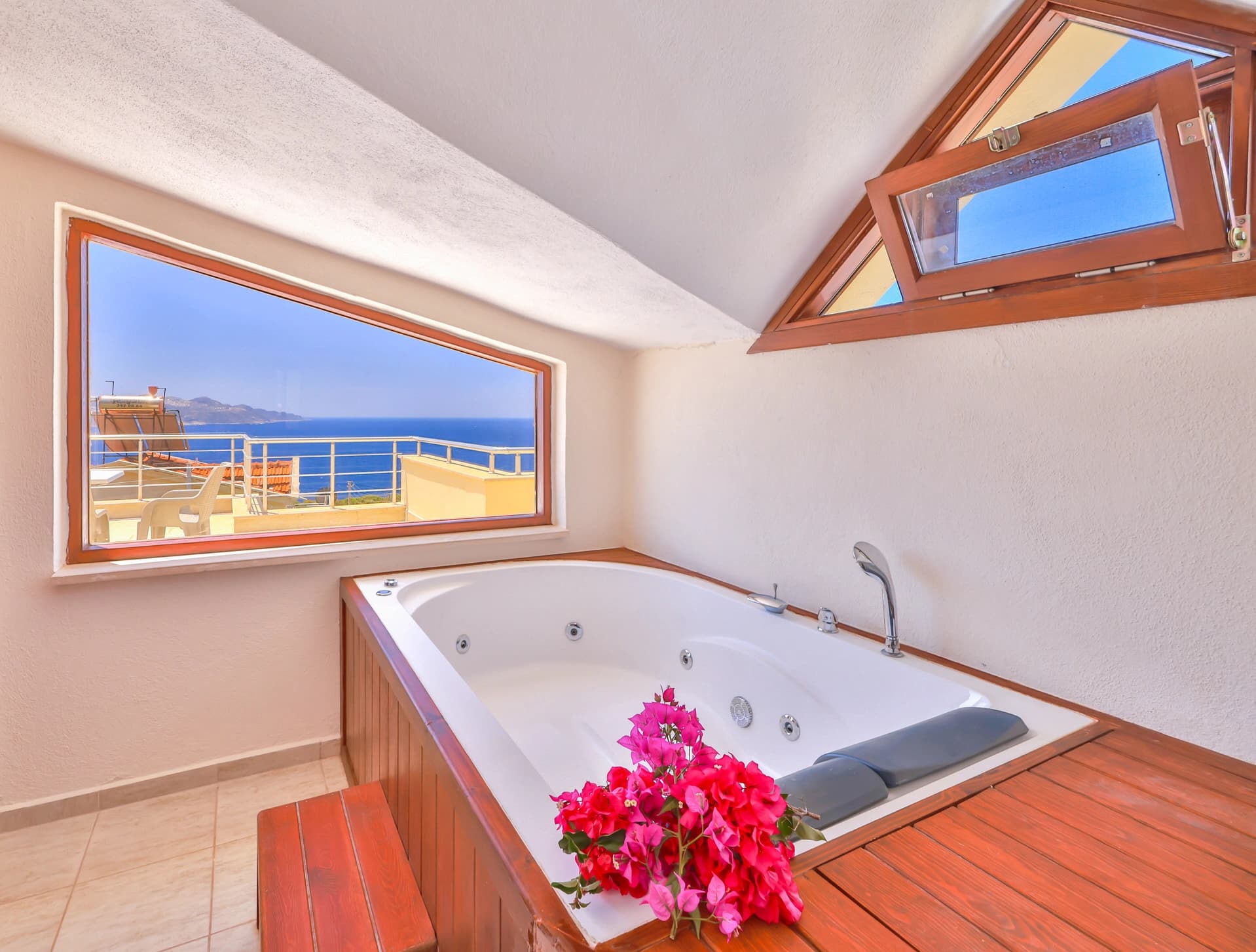 Villa Sarı Kaş Korunaklı Havuz 61