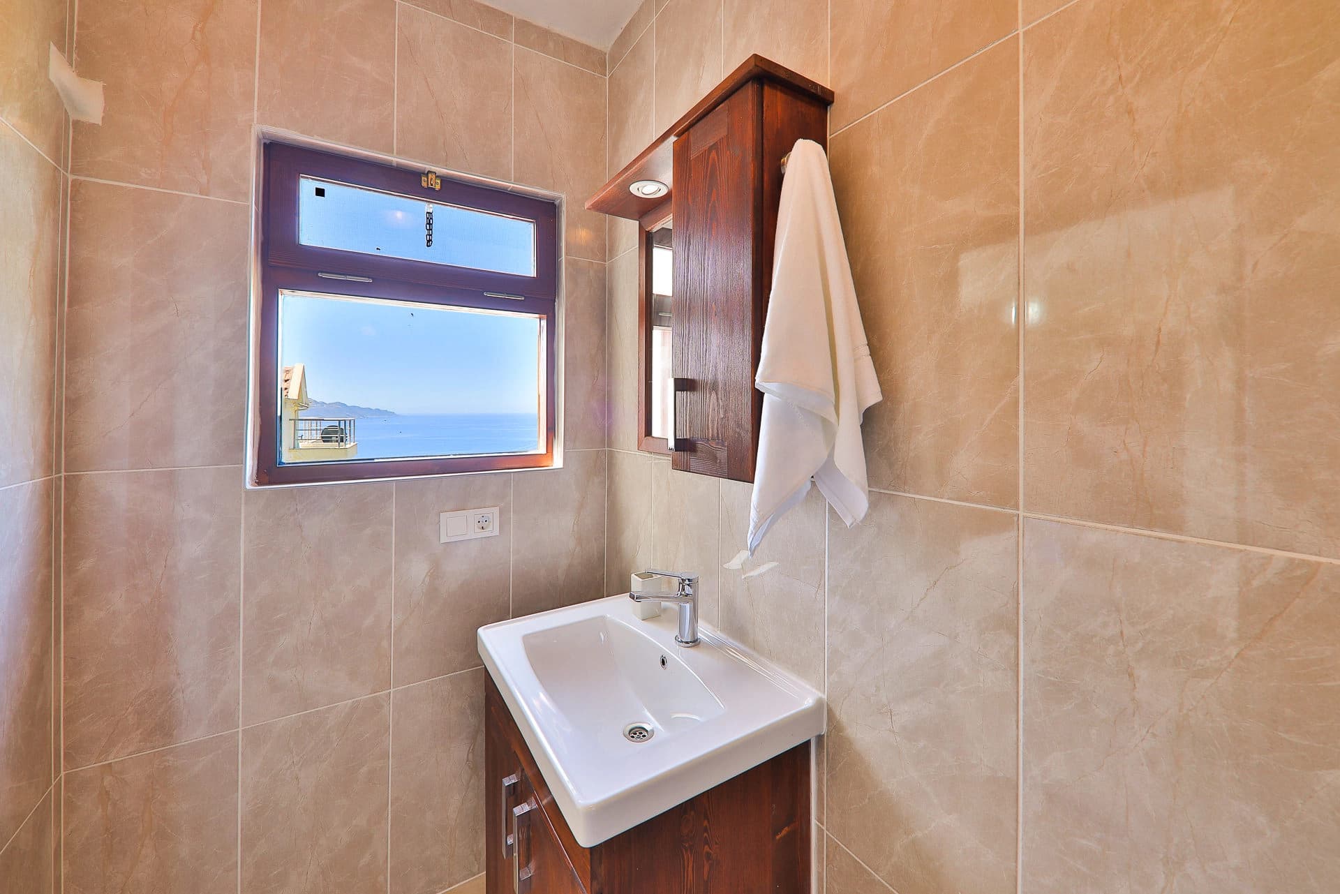 Villa Sarı Kaş Korunaklı Havuz 69