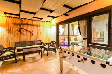 Villa Baki Korunaklı Havuz 83