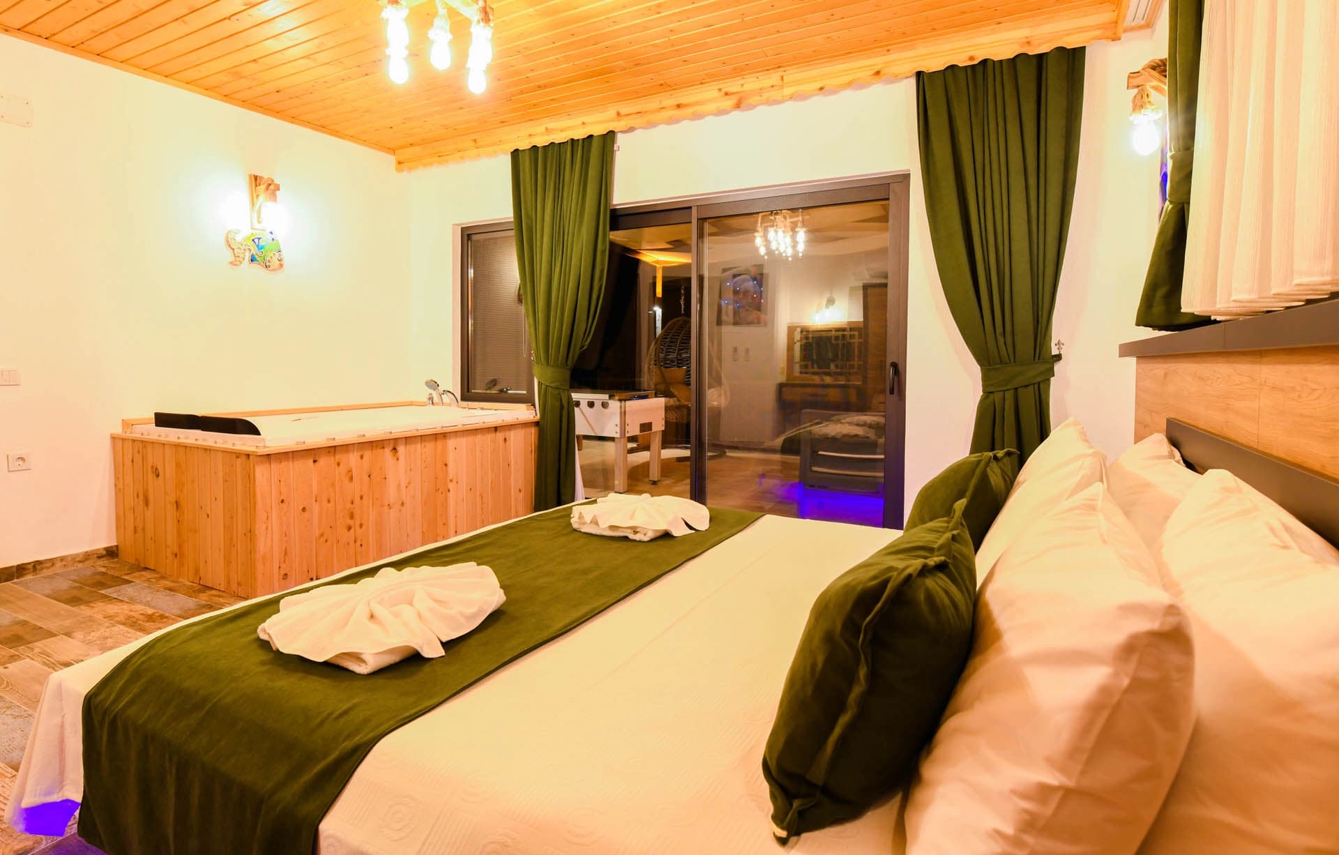 Villa Baki Korunaklı Havuz 15