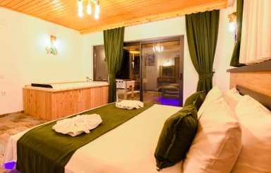 Villa Baki Korunaklı Havuz 15