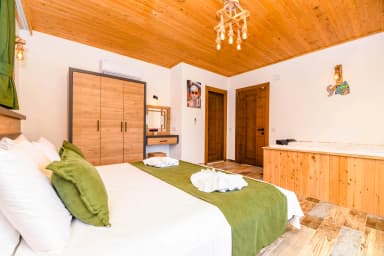 Villa Baki Korunaklı Havuz 63