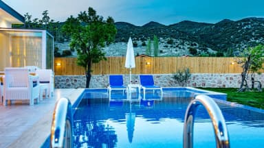 Villa Aylin Korunaklı Havuz 84