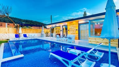 Villa Aylin Korunaklı Havuz 42